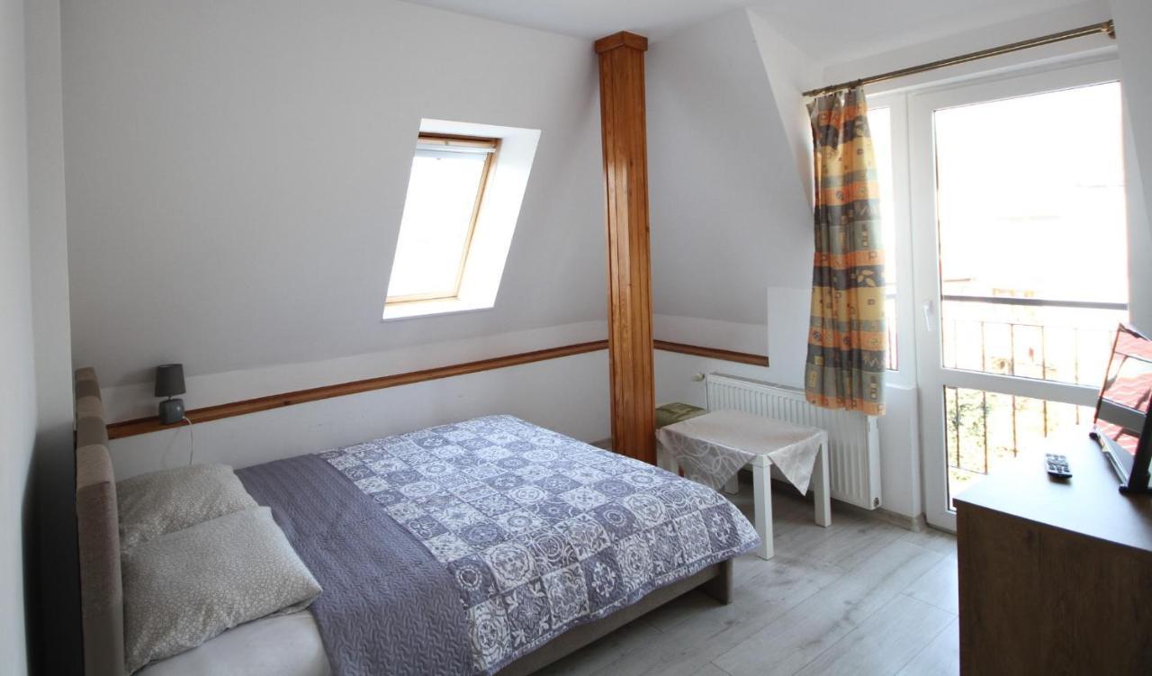 Pokoje Goscinne Lidia Leba Zimmer foto