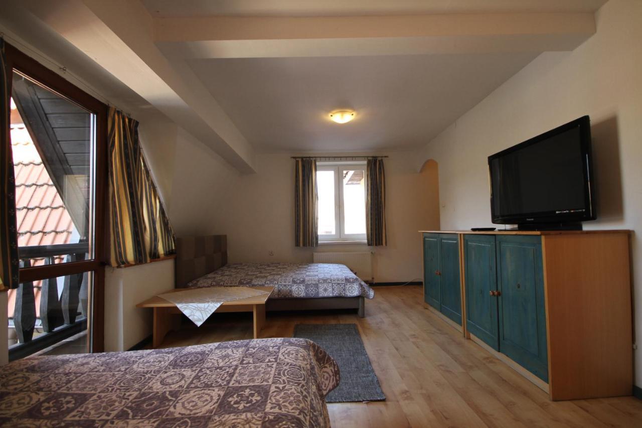 Pokoje Goscinne Lidia Leba Zimmer foto